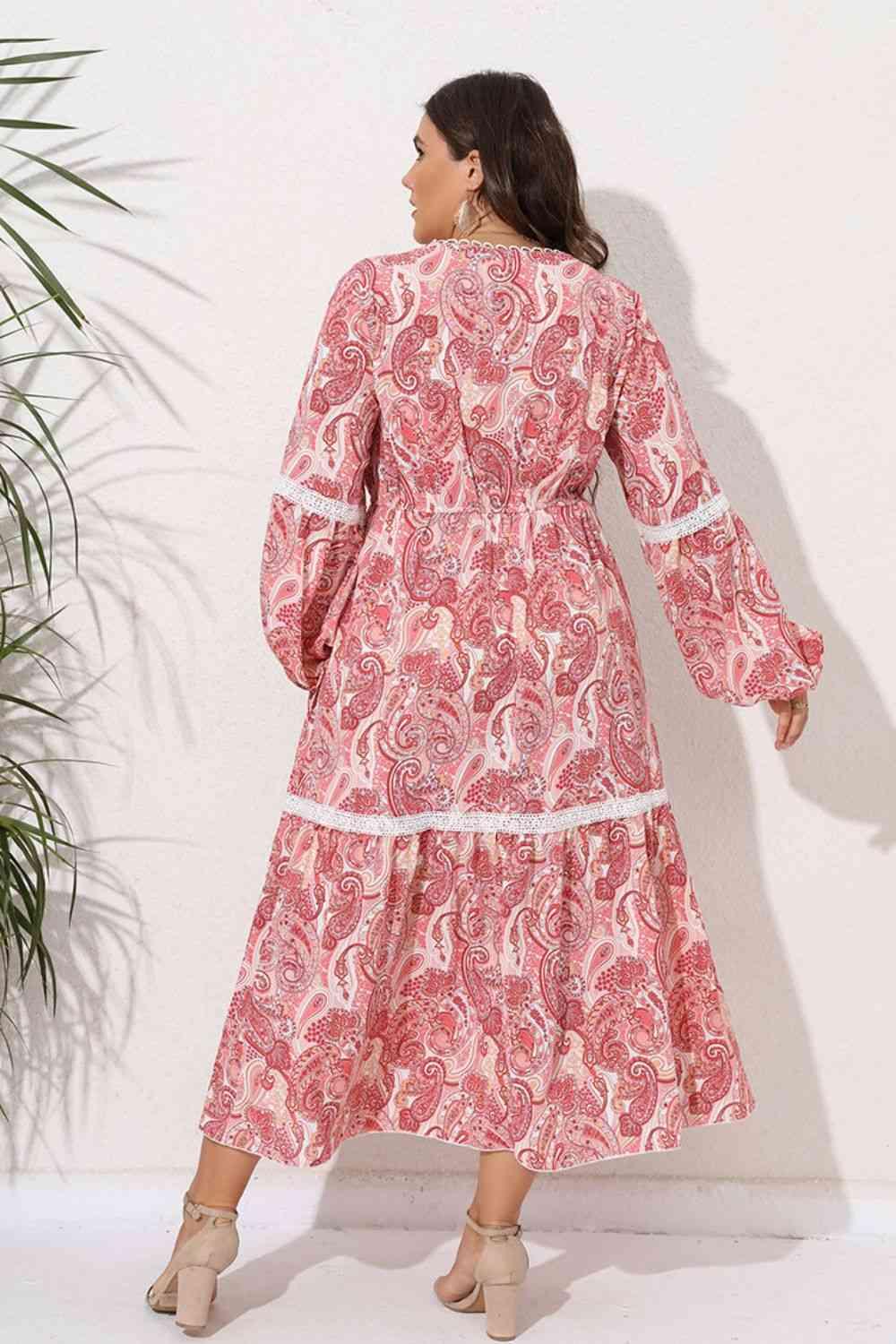 Plus Size Spliced Lace Surplice Balloon Sleeve Maxi Dress - Immenzive