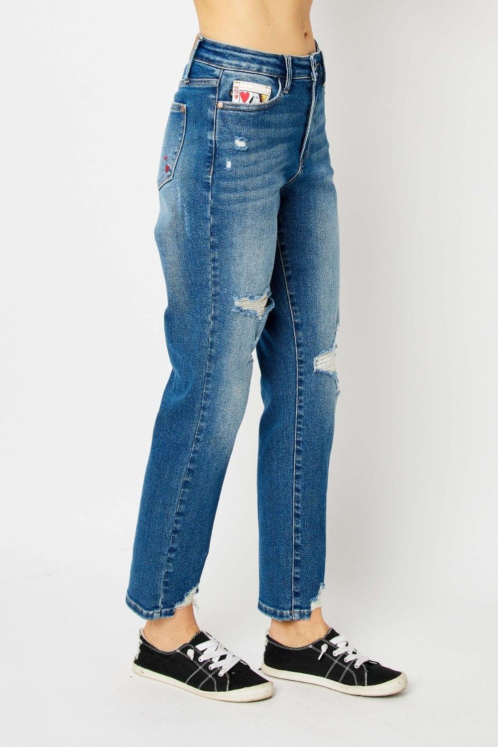 Judy Blue Full Size Queen Of Hearts Coin Pocket BF Jeans - Immenzive