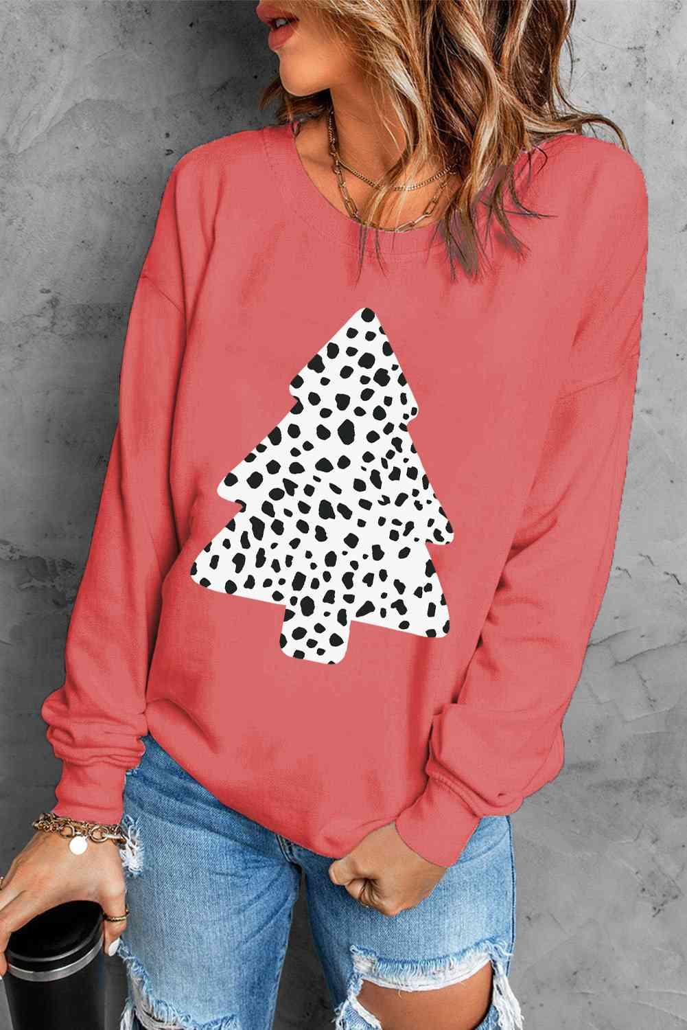 Christmas Tree Graphic Sweatshirt - Immenzive