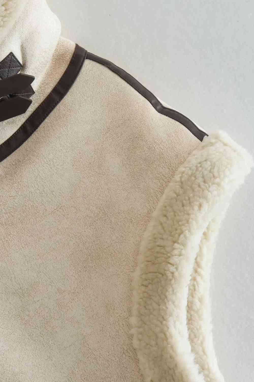 Collared Zip-Up Suede Sherpa Vest - Immenzive