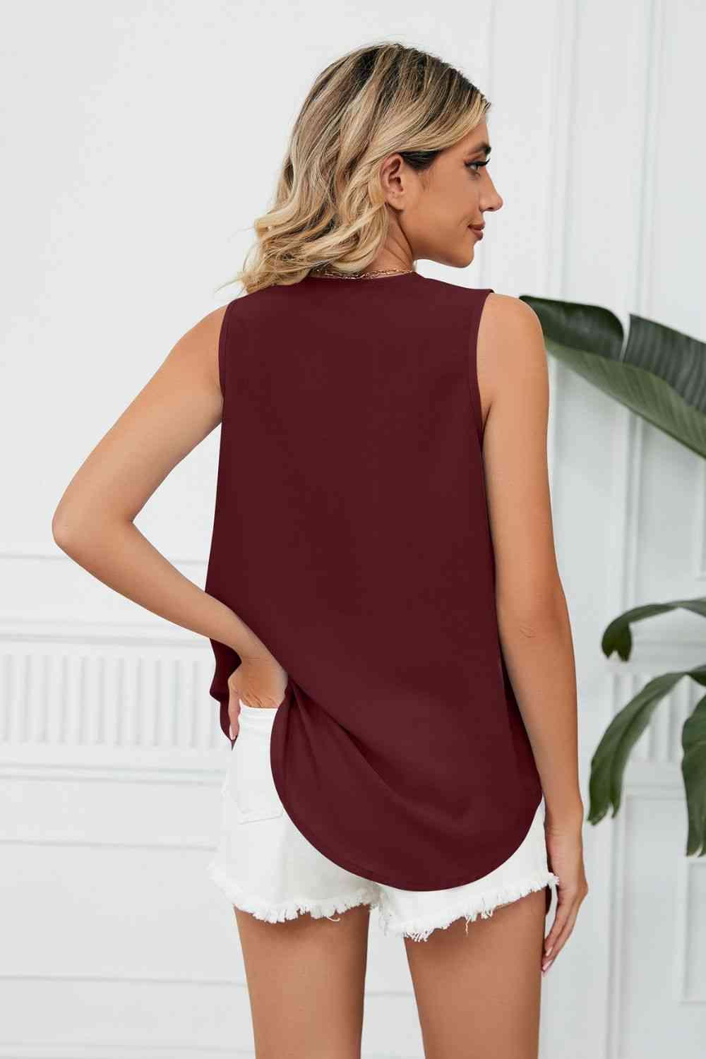 Contrast Trim Plunge Sleeveless Blouse - Immenzive