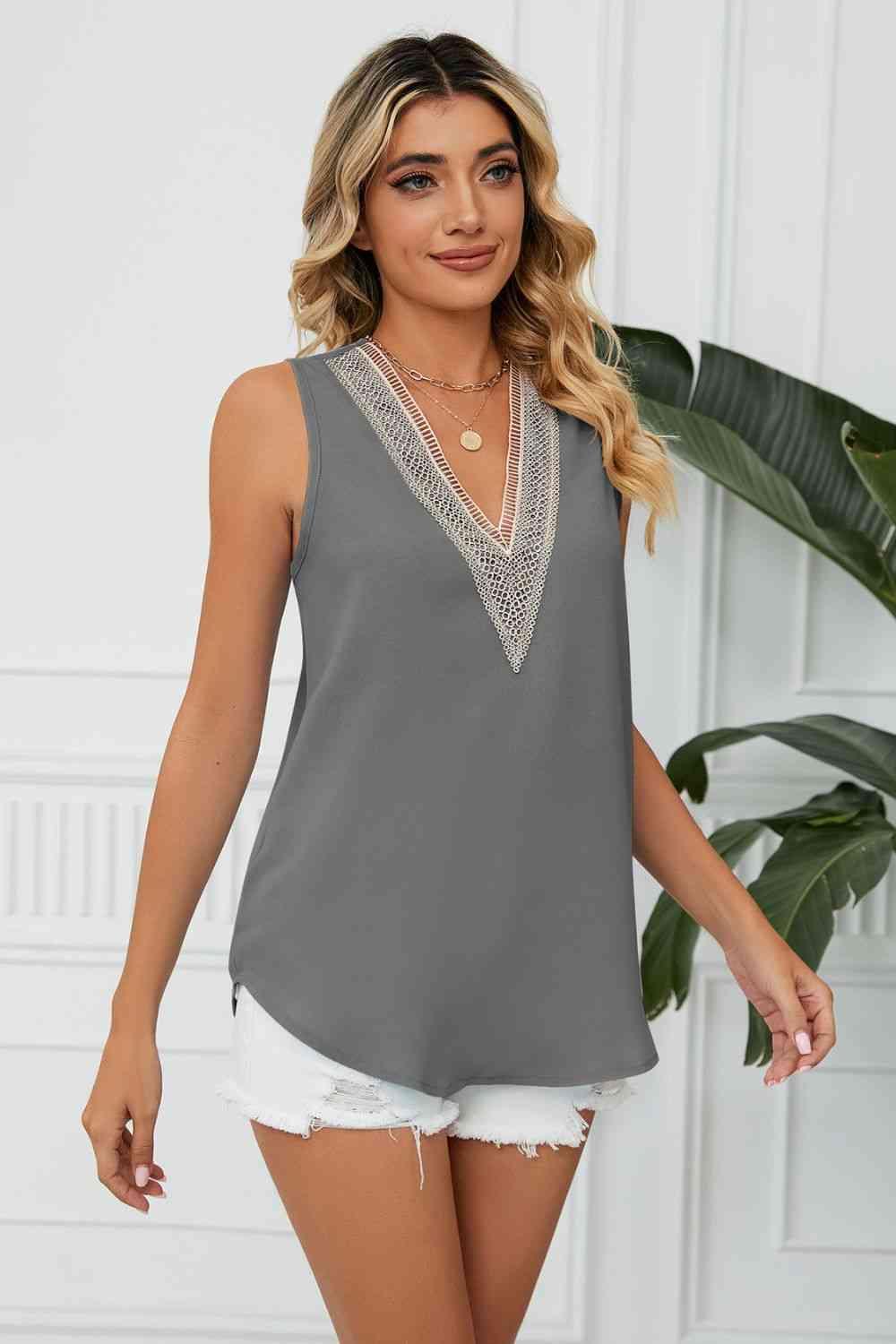 Contrast Trim Plunge Sleeveless Blouse - Immenzive