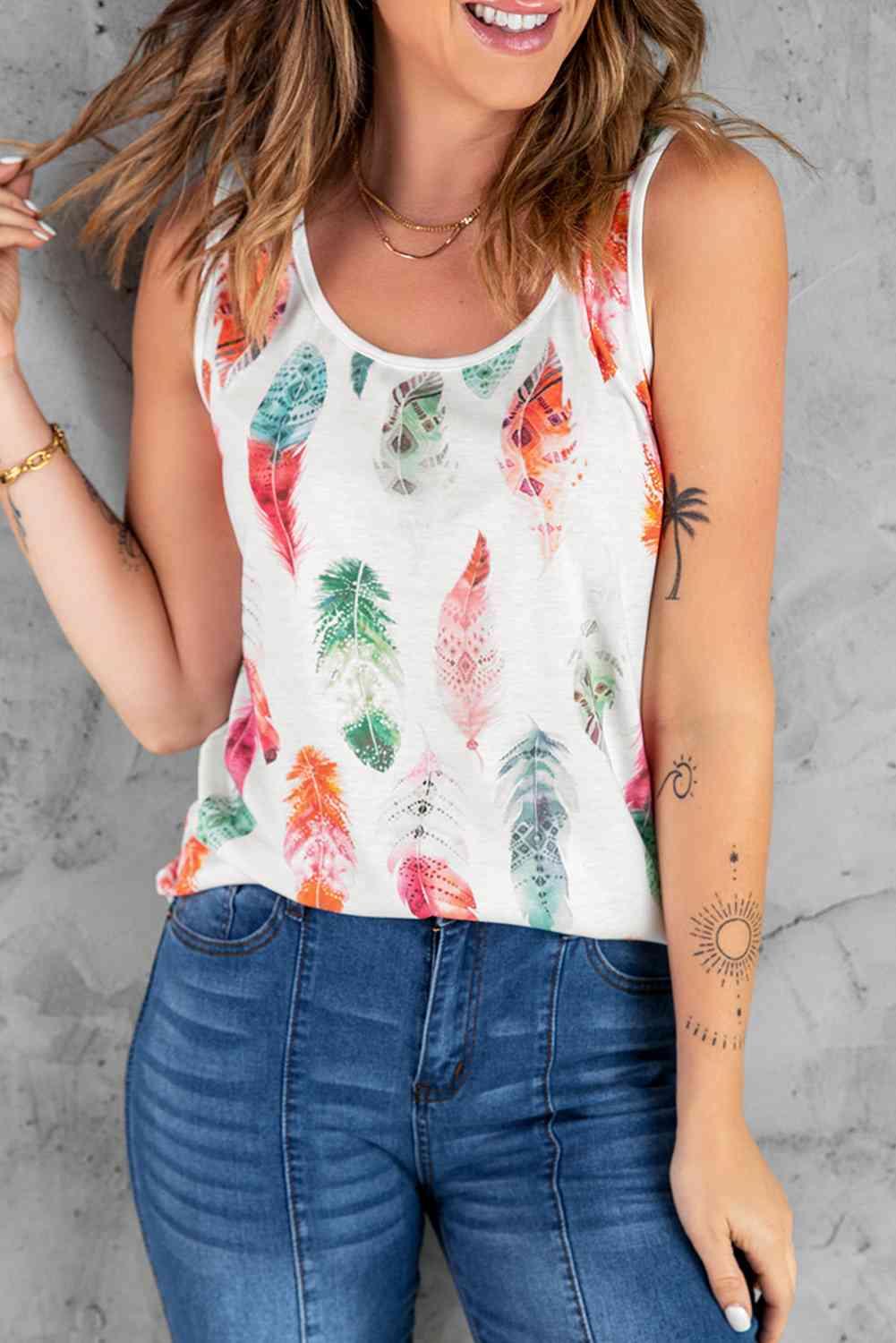 Feather Print Round Neck Tank - Immenzive