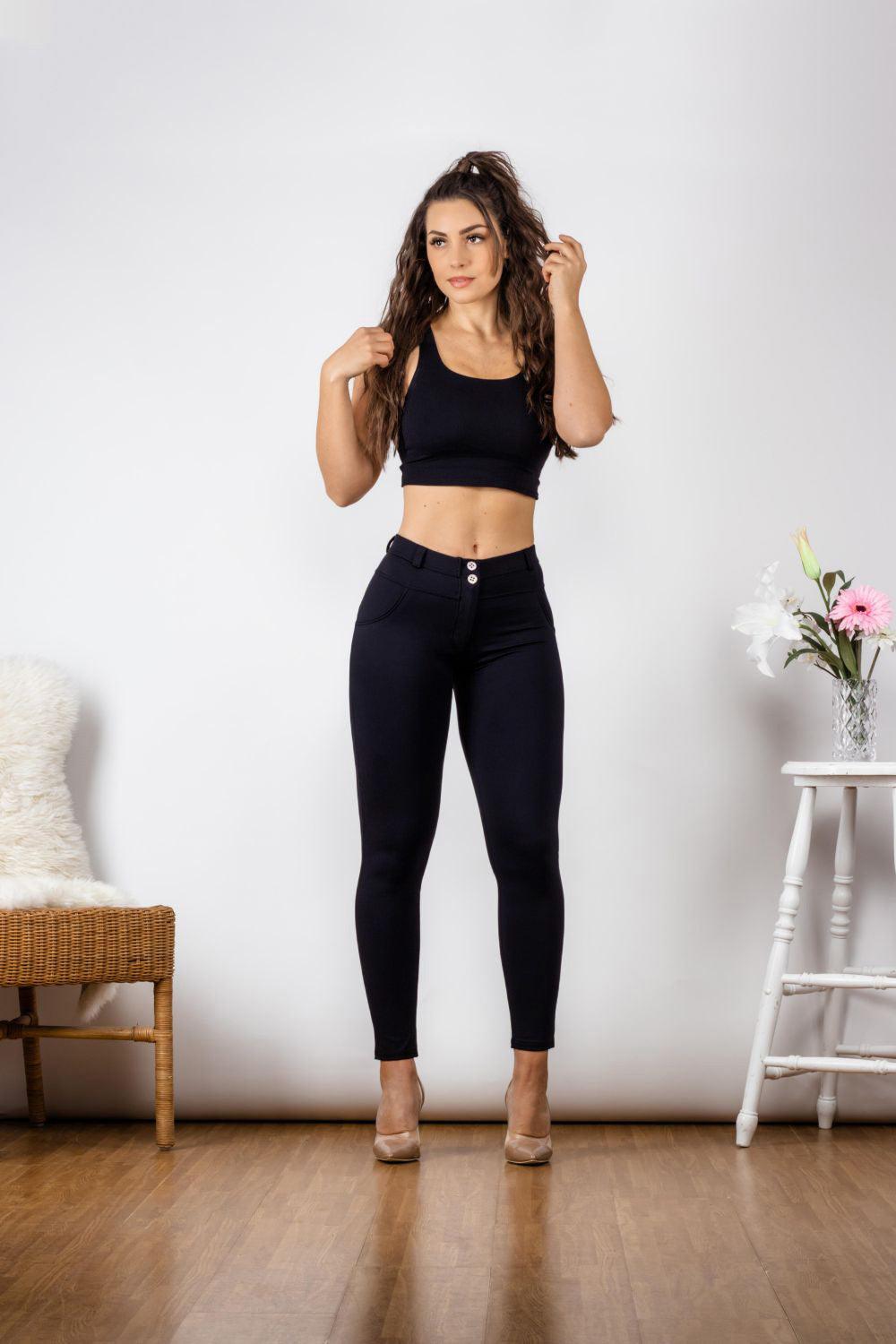 Full Size Contrast Detail Buttoned Leggings - Immenzive