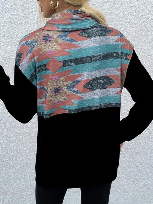 Geometric Drawstring Long-Sleeve Sweatshirt - Immenzive