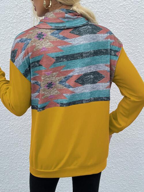 Geometric Drawstring Long-Sleeve Sweatshirt - Immenzive