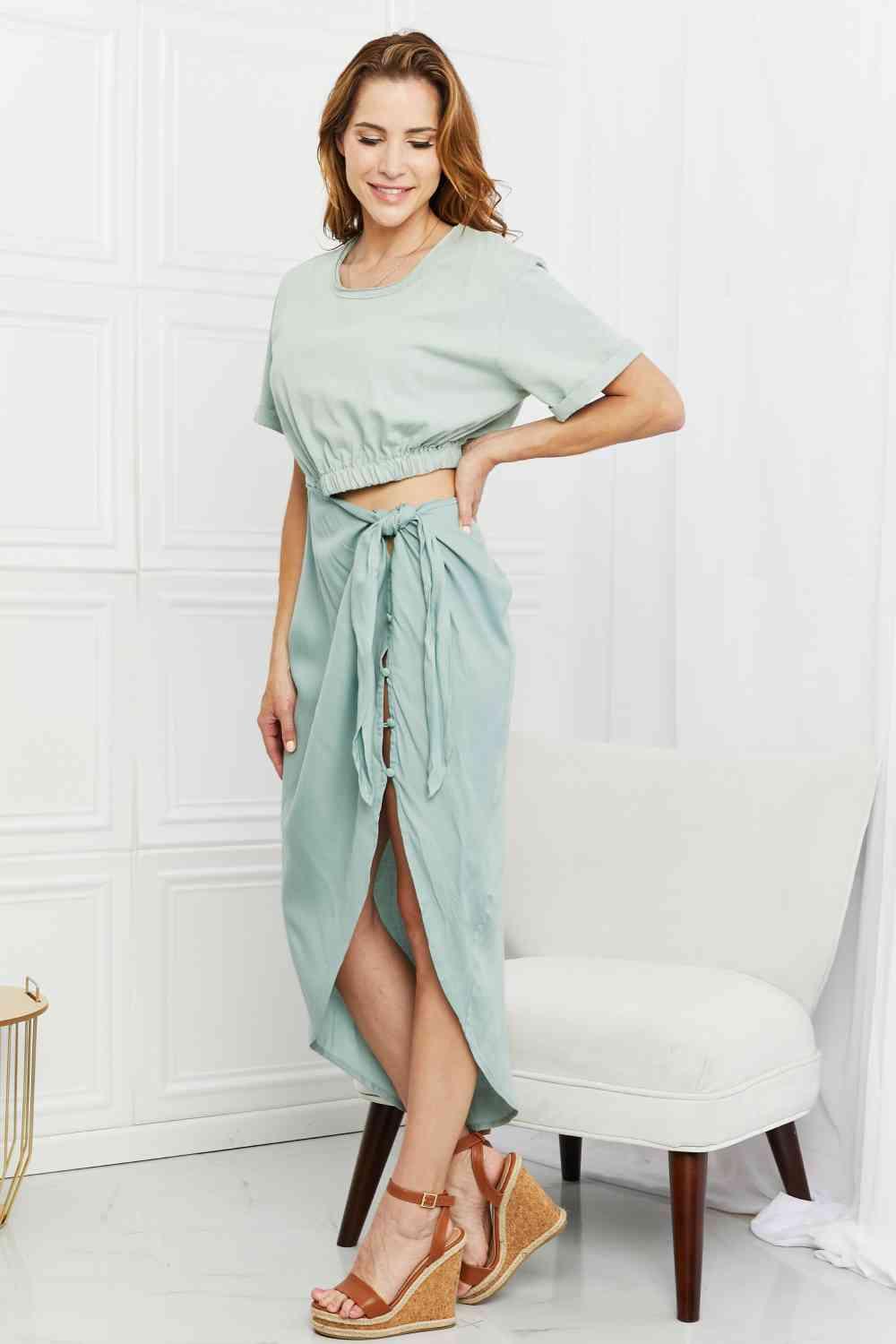 HEYSON Make It Work Cut-Out Midi Dress in Mint - Immenzive