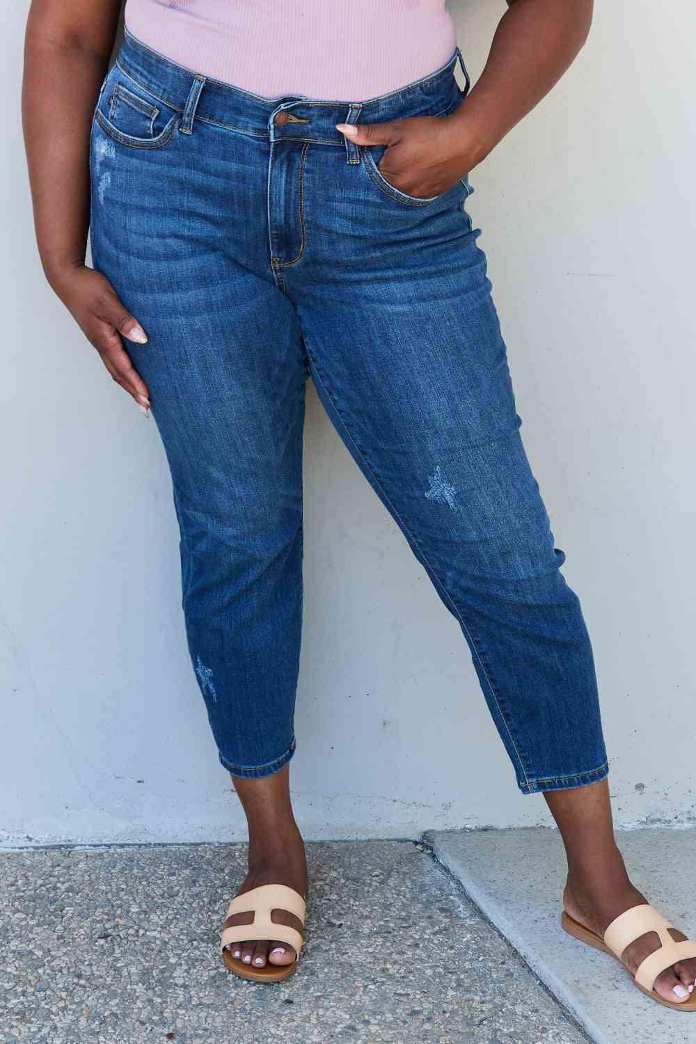 Judy Blue Aila Short Full Size Mid Rise Cropped Relax Fit Jeans - Immenzive