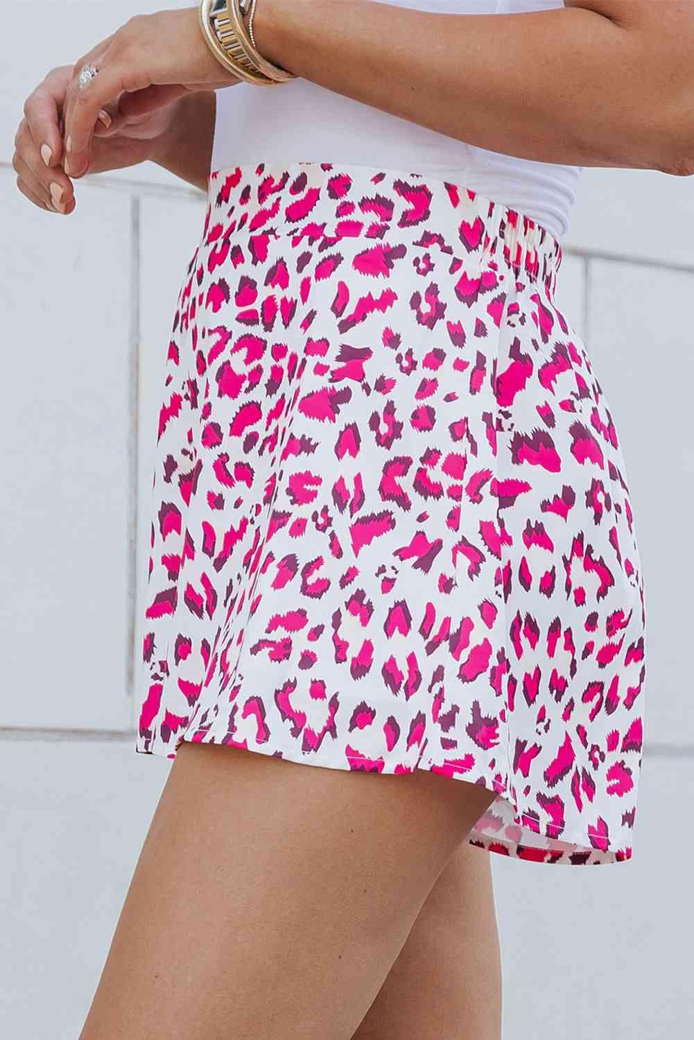Leopard Print Elastic Waist Shorts - Immenzive
