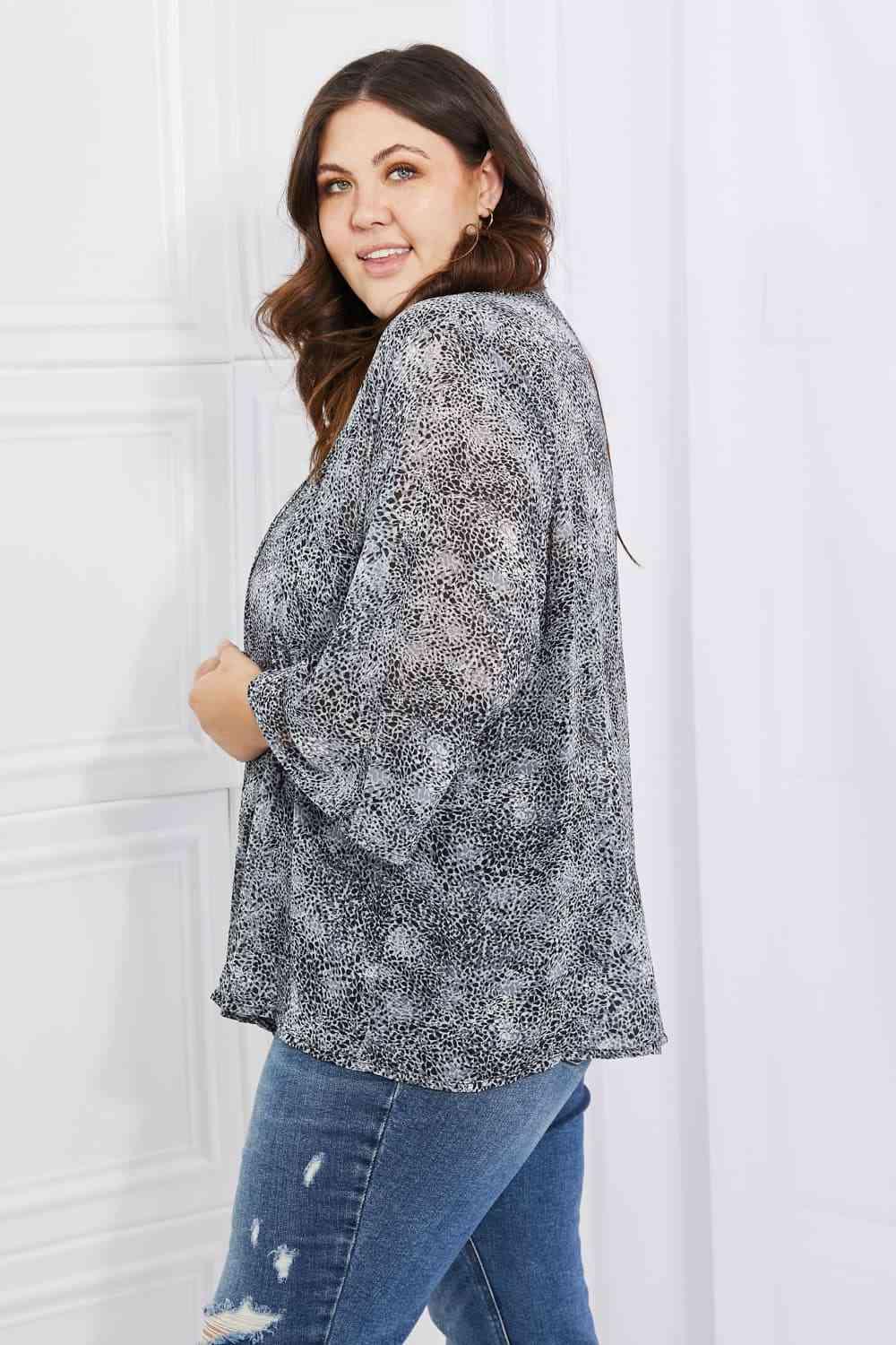 Melody Full Size Snake Print Chiffon Kimono - Immenzive