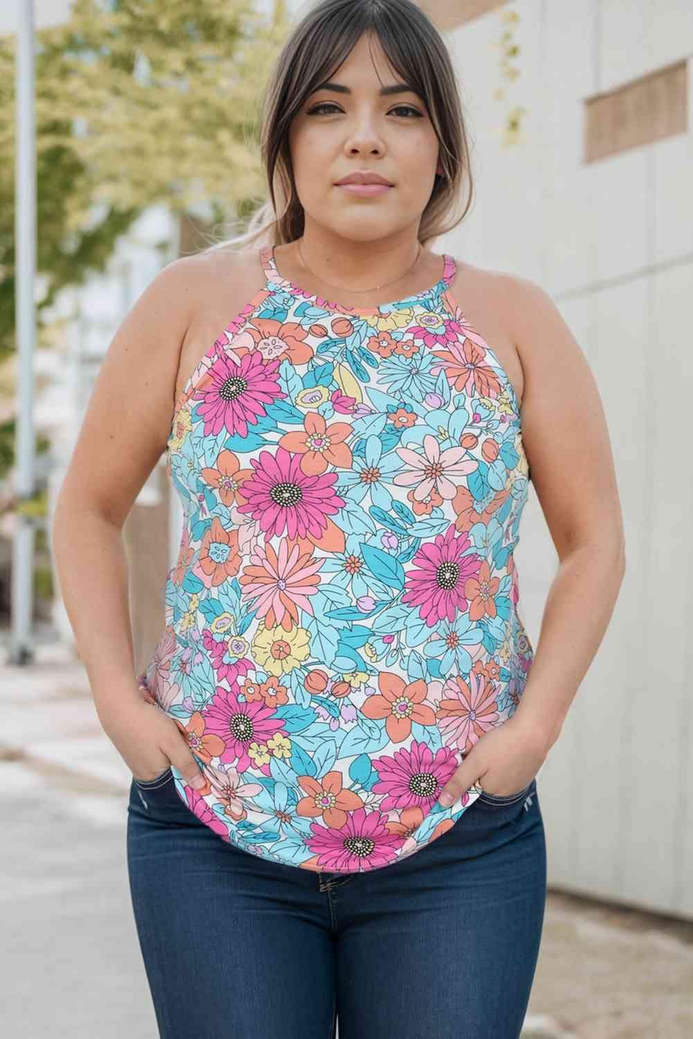Plus Size Floral Round Neck Tank - Immenzive