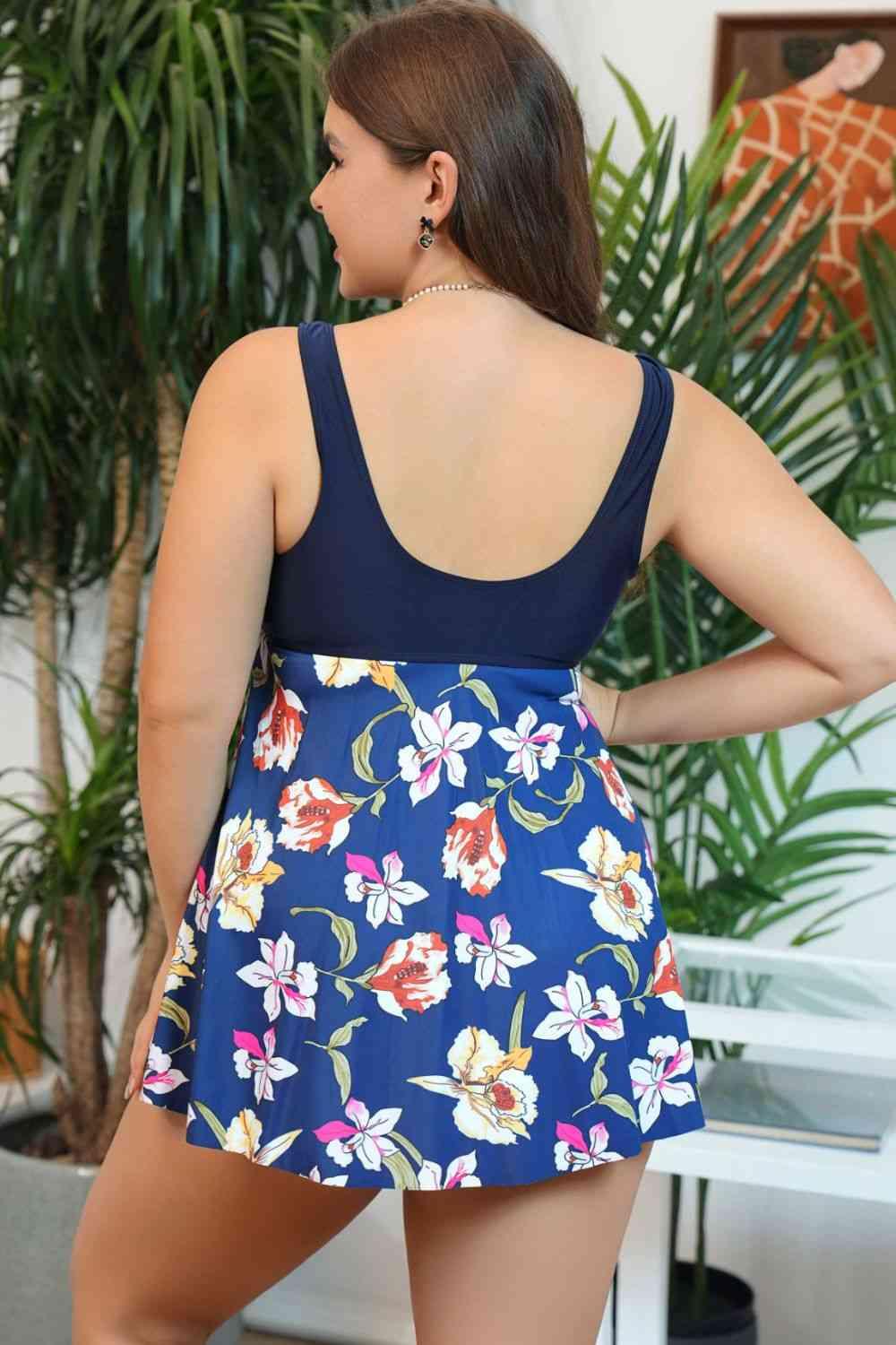 Plus Size Floral Ruched Sleeveless Swim Top - Immenzive