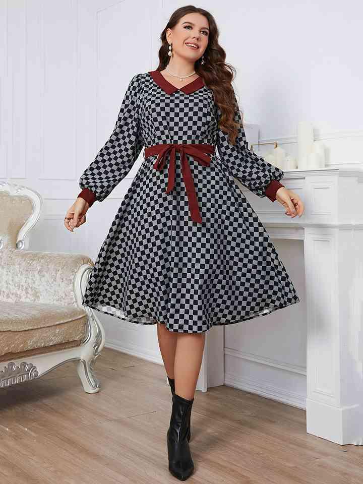 Plus Size Plaid V-Neck Long Sleeve Dress - Immenzive