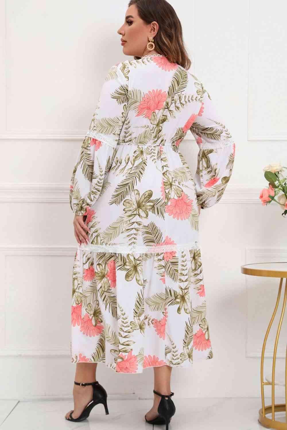 Plus Size Spliced Lace Surplice Balloon Sleeve Maxi Dress - Immenzive