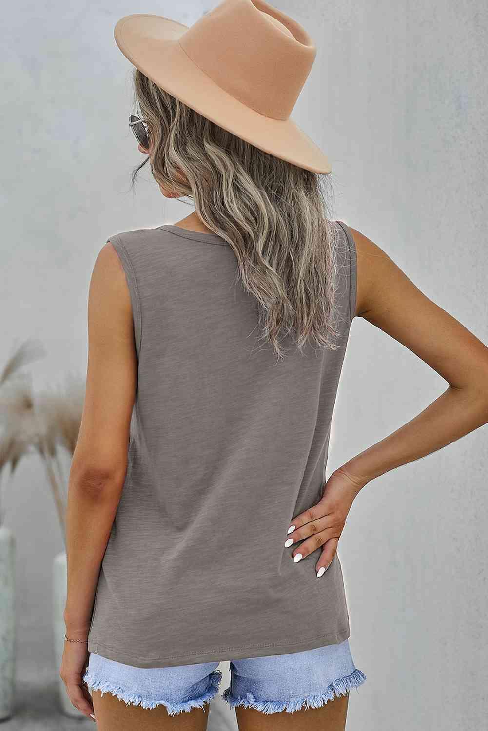 Quarter-Snap Scoop Neck Tank - Immenzive