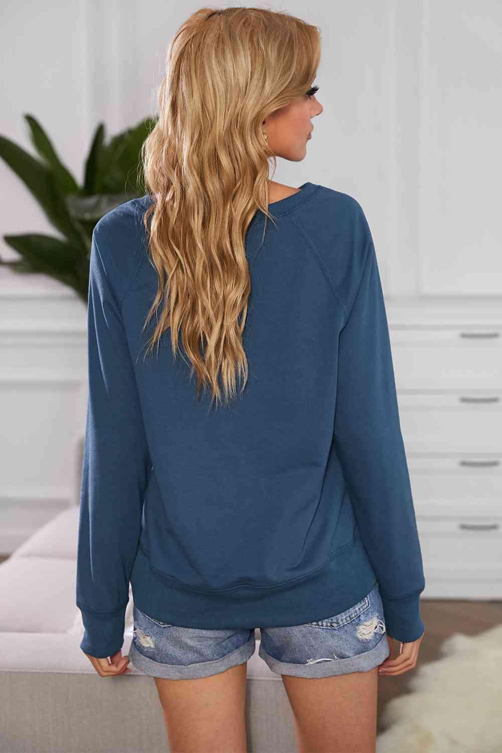 Round Neck Raglan Sleeve Exposed Seam Sweatshirt - Immenzive