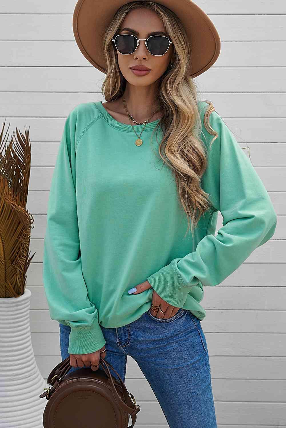 Round Neck Raglan Sleeve Exposed Seam Sweatshirt - Immenzive